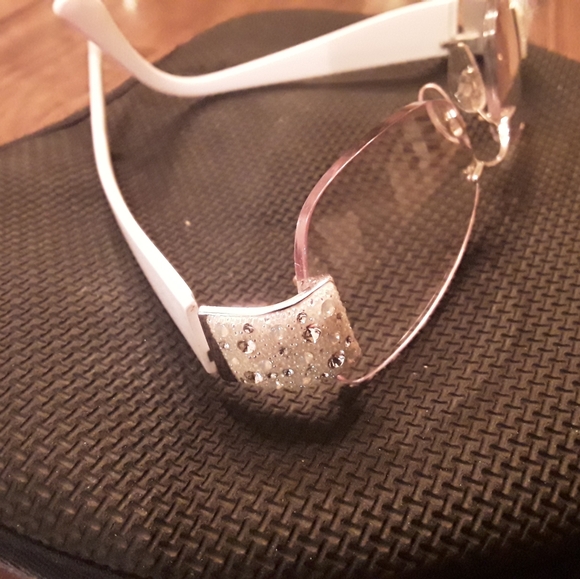 Daniel Swarovski Crystal Eyewear - Picture 2 of 6